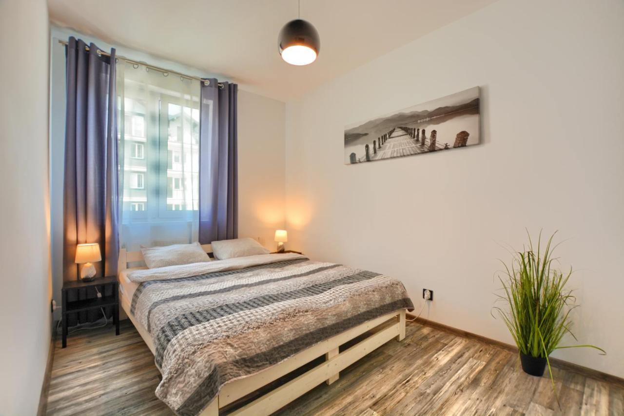 Apartament Glamour Ustrzyki Dolne Exterior photo